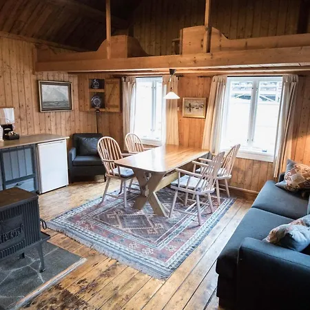 Aparthotel Rorbuer - By Classic Norway Reine