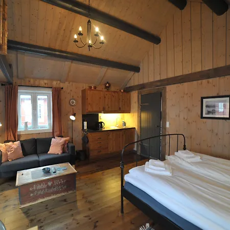 Rorbuer - By Classic Norway Apart-hotel Reine