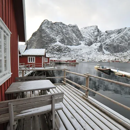 Rorbuer - By Classic Norway Aparthotel Reine